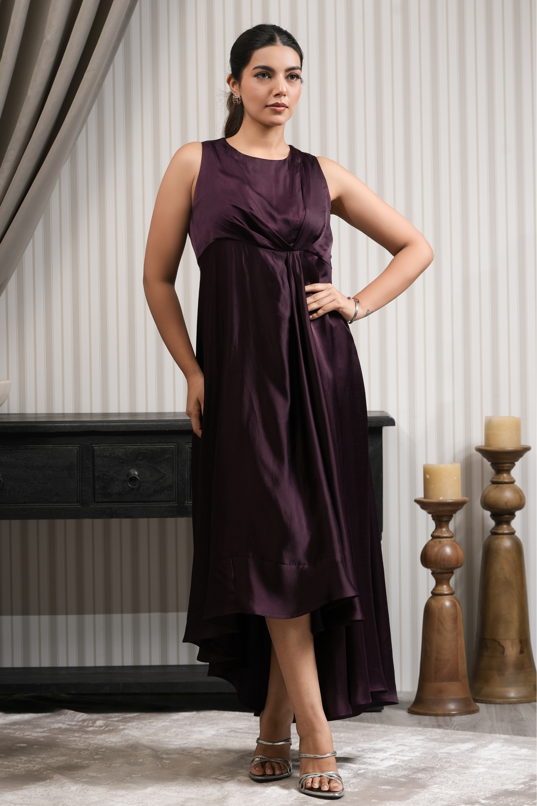 Solid Midi Sleeveless Dress - Wine