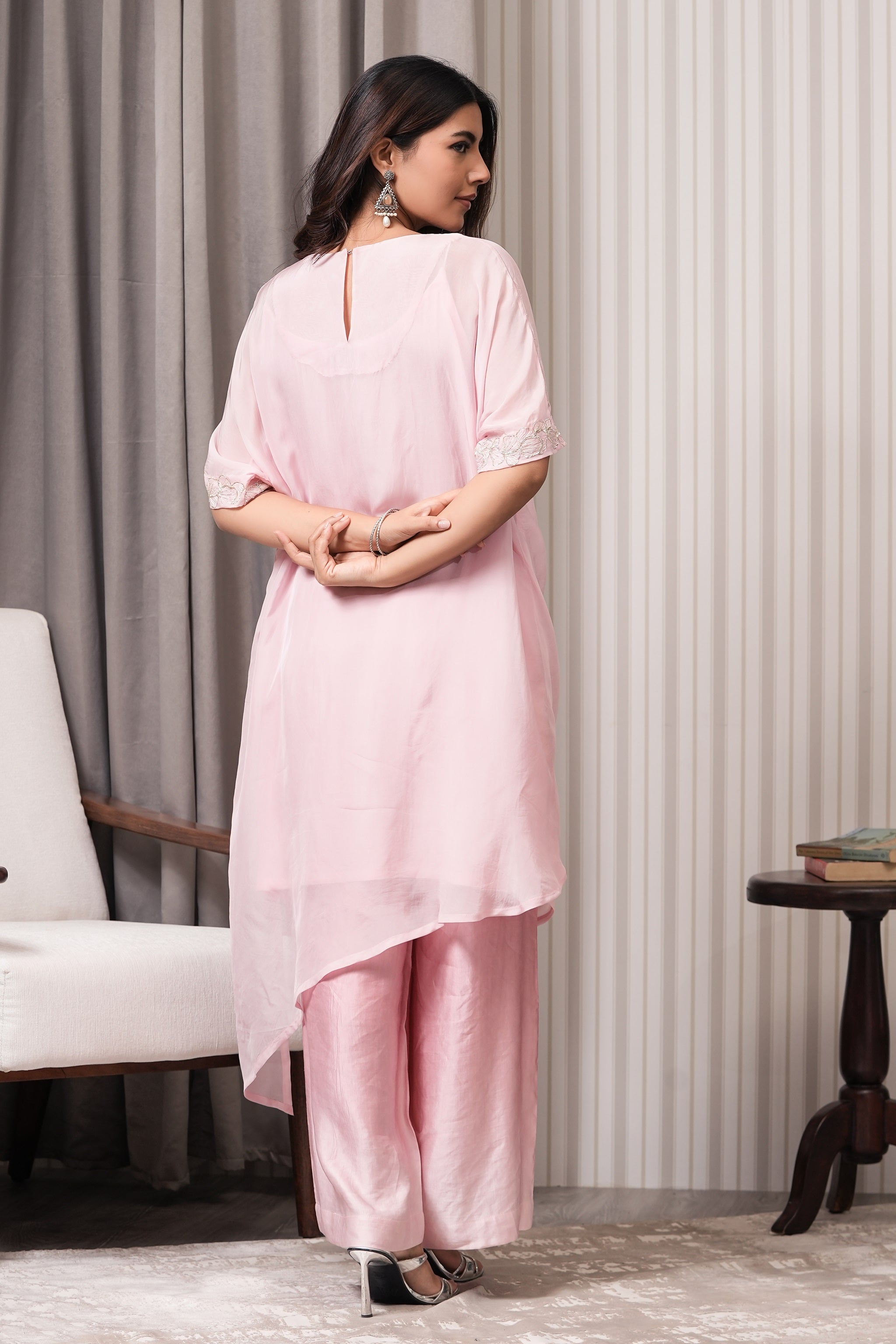 Embroidered Viscose Organza Kurta - Pink