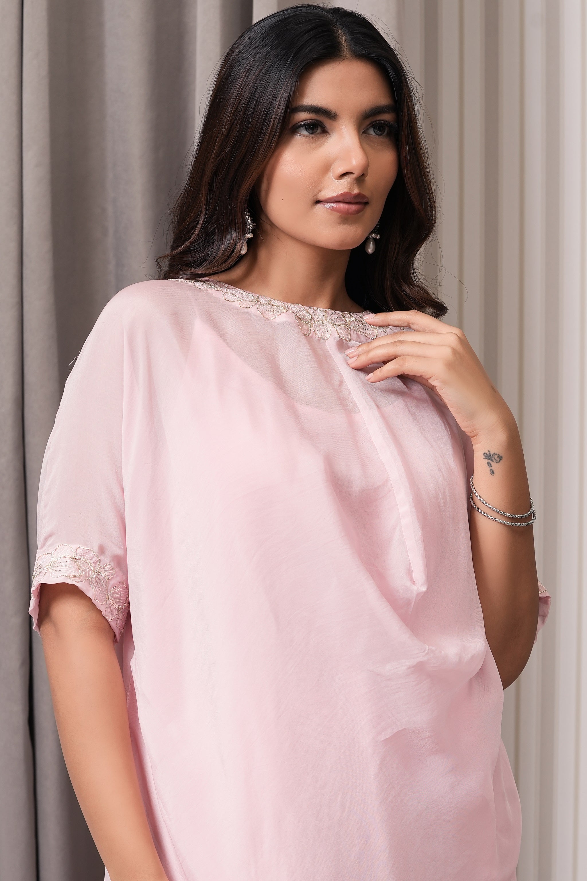 Embroidered Viscose Organza Kurta - Pink