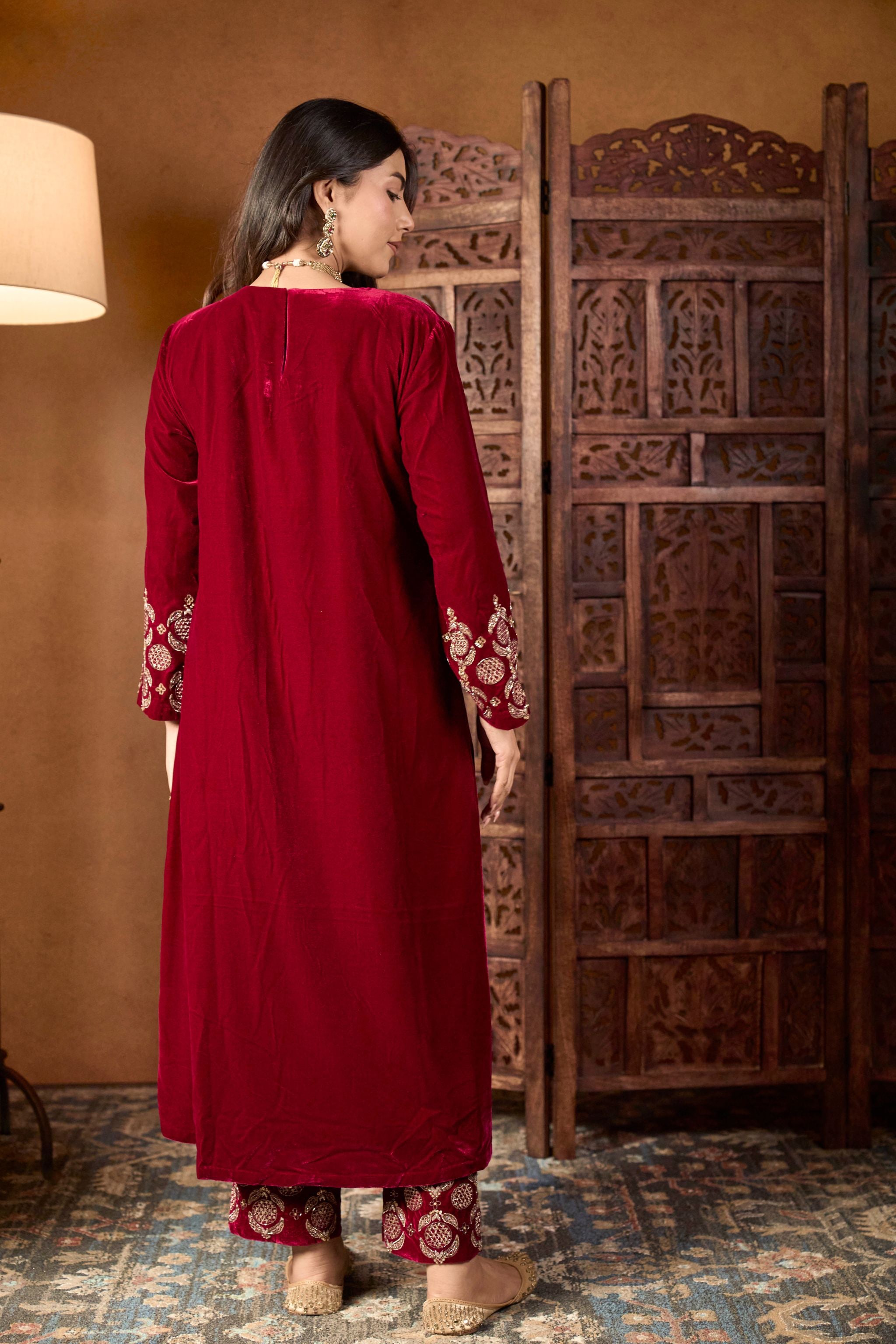 Wine Embellished Set