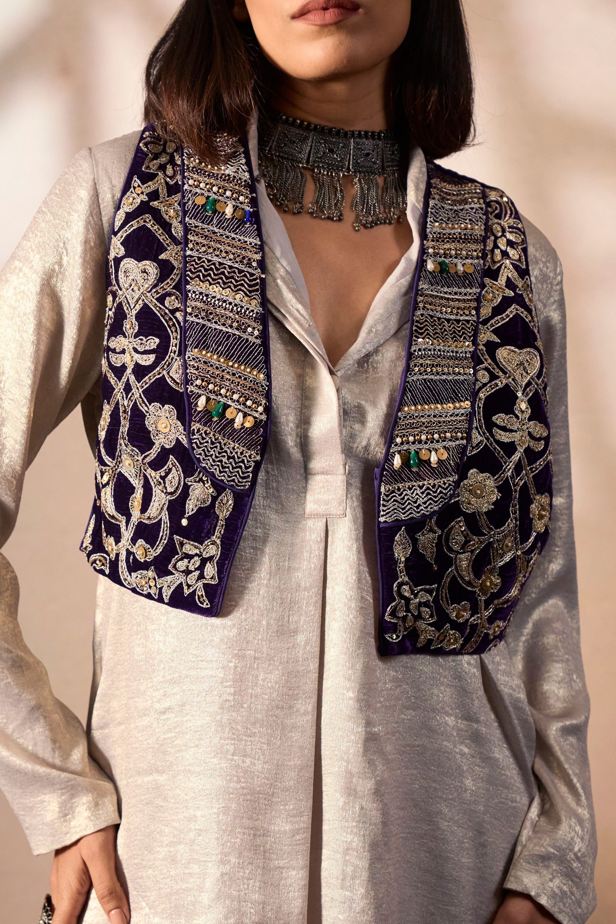 Embroidered Essence Set