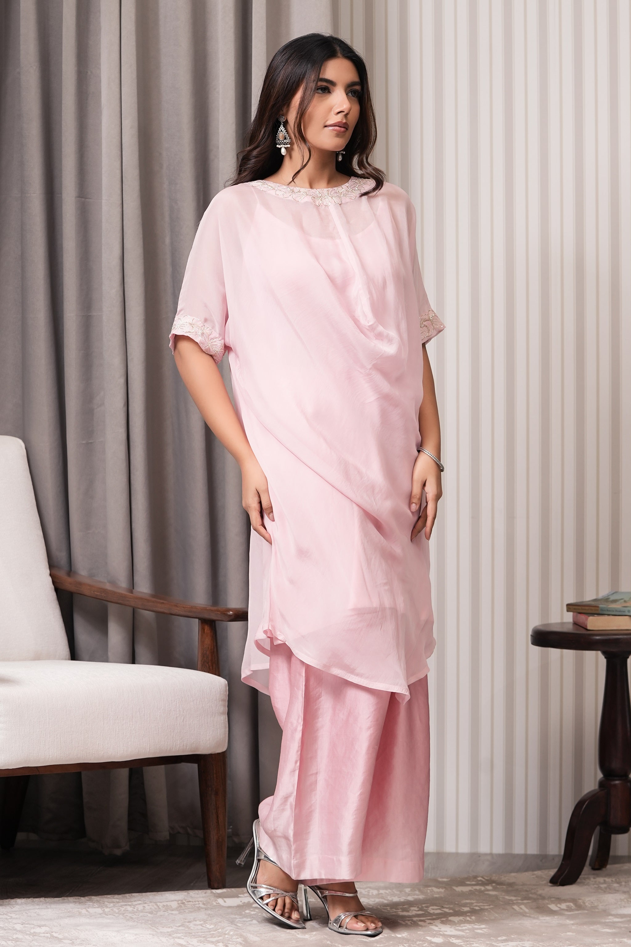 Embroidered Viscose Organza Kurta - Pink