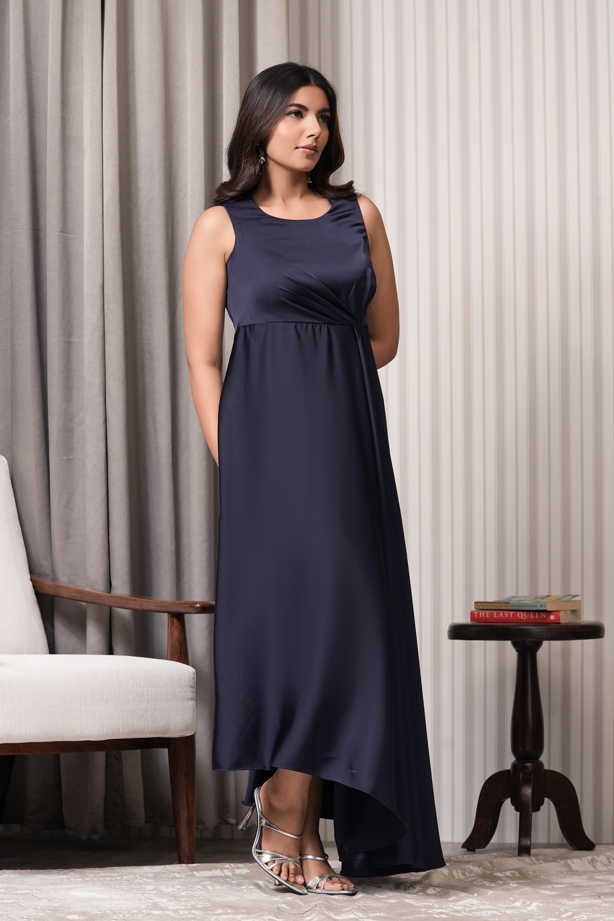 Solid Sleeveless Midi Dress - Dark Blue