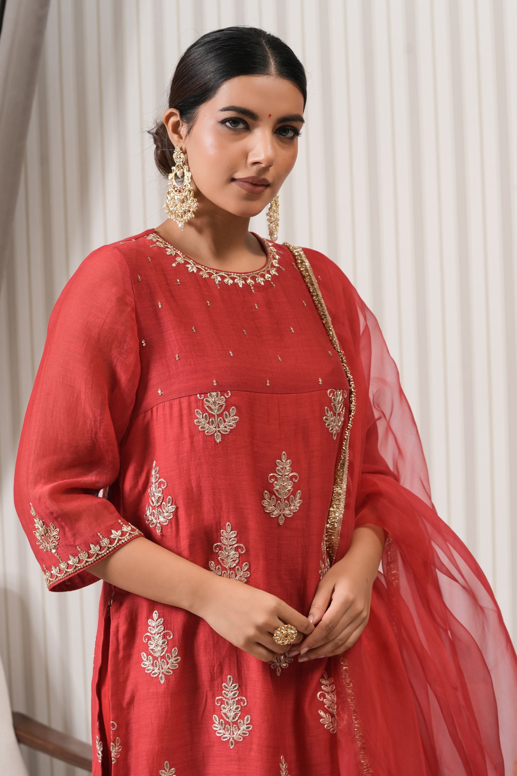 Embroidered Chanderi Suit Set - Red