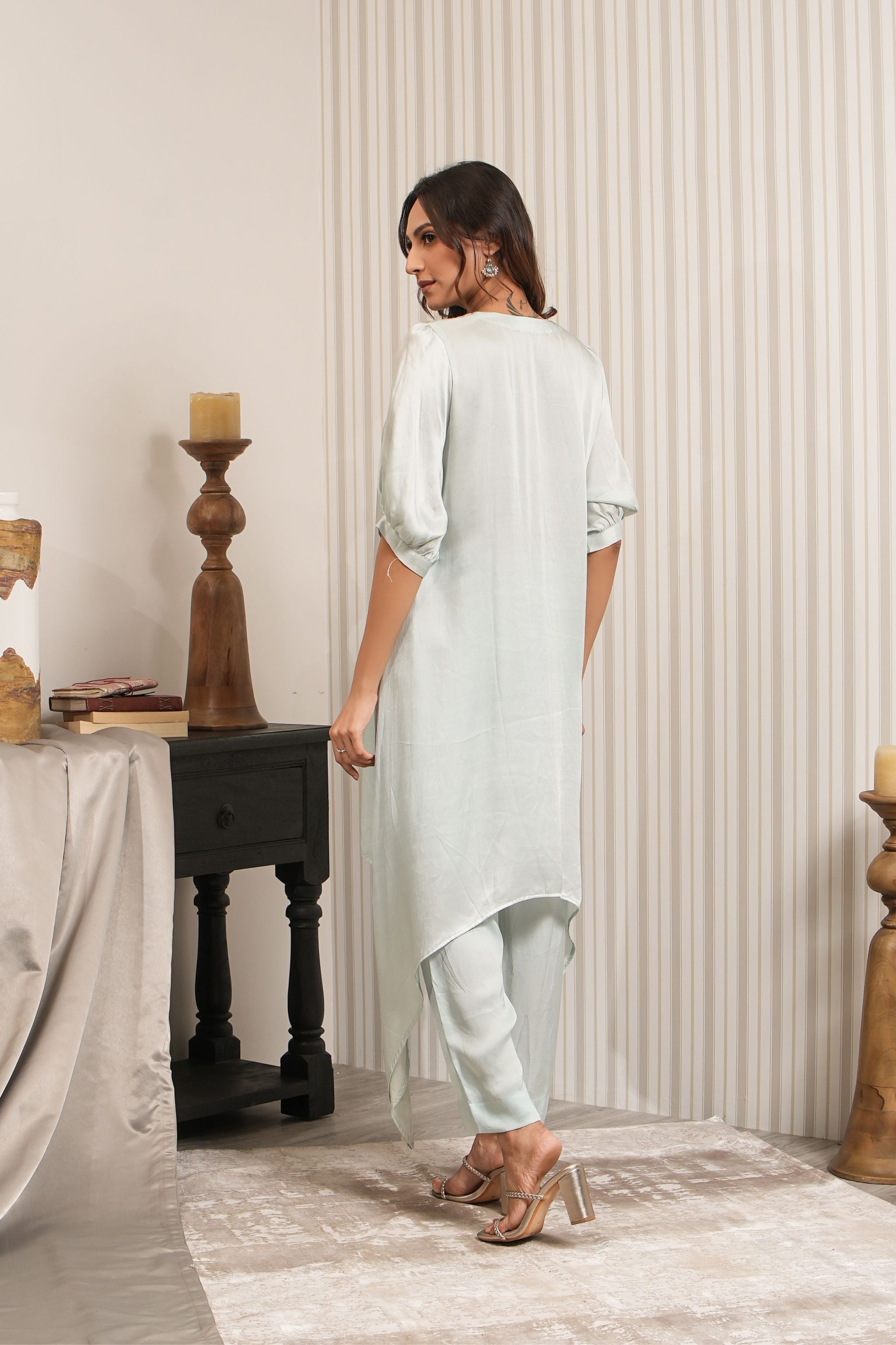 Embroidered Asymmetric Kurta Set - Mint