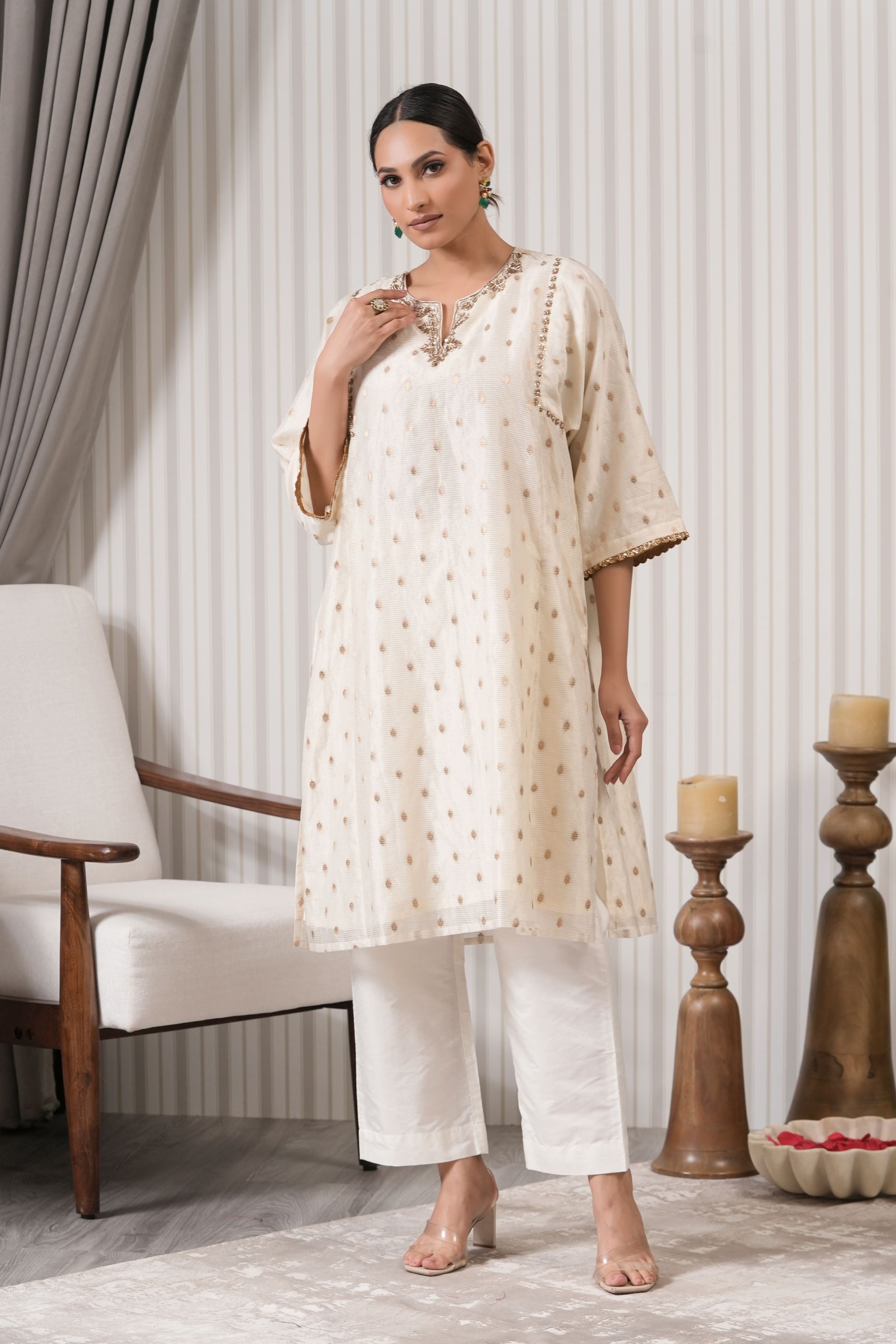 Embroidered Floral Pure Chanderi Booti A-line Kurta Set - Off White