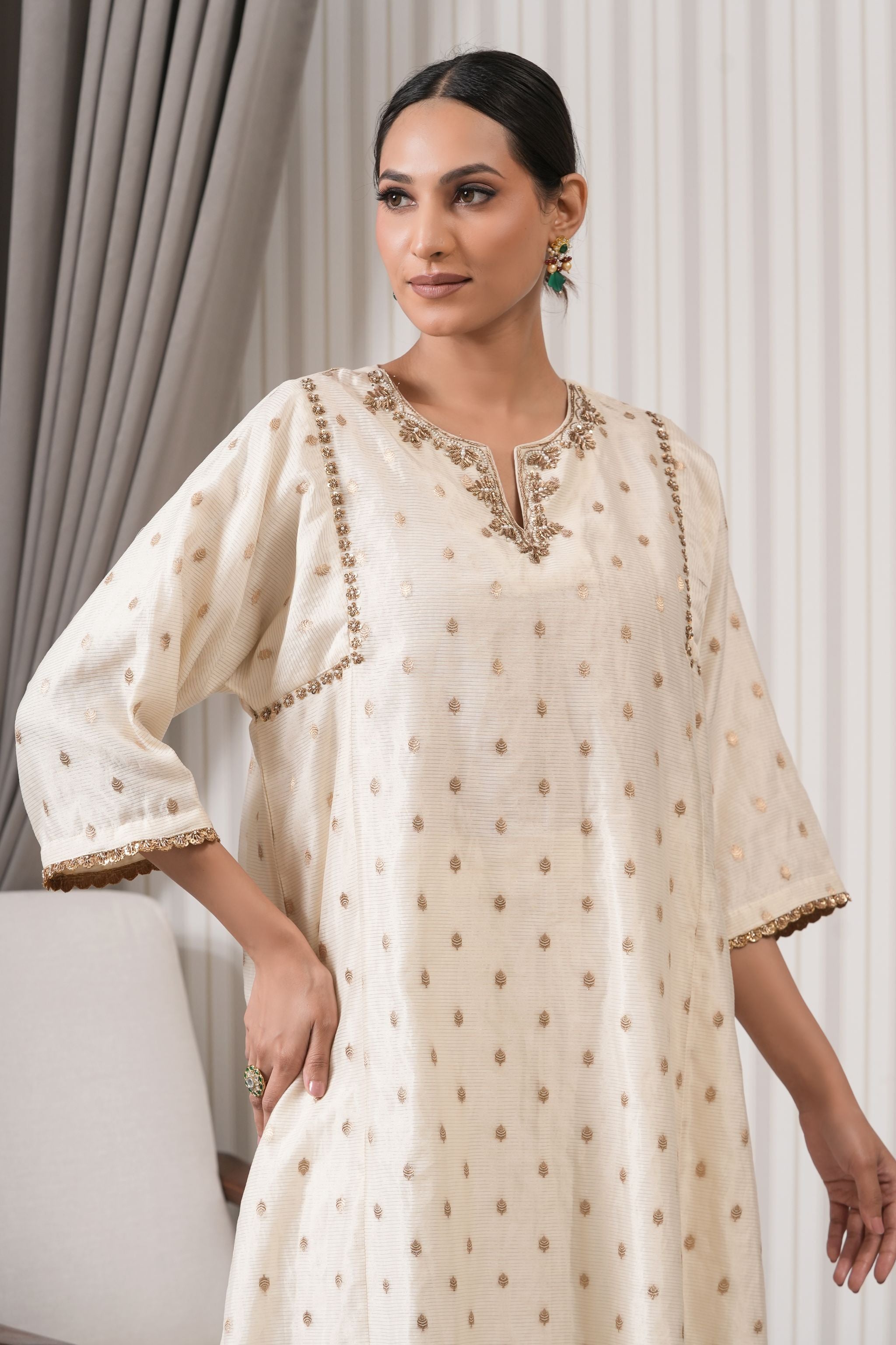 Embroidered Floral Pure Chanderi Booti A-line Kurta Set - Off White