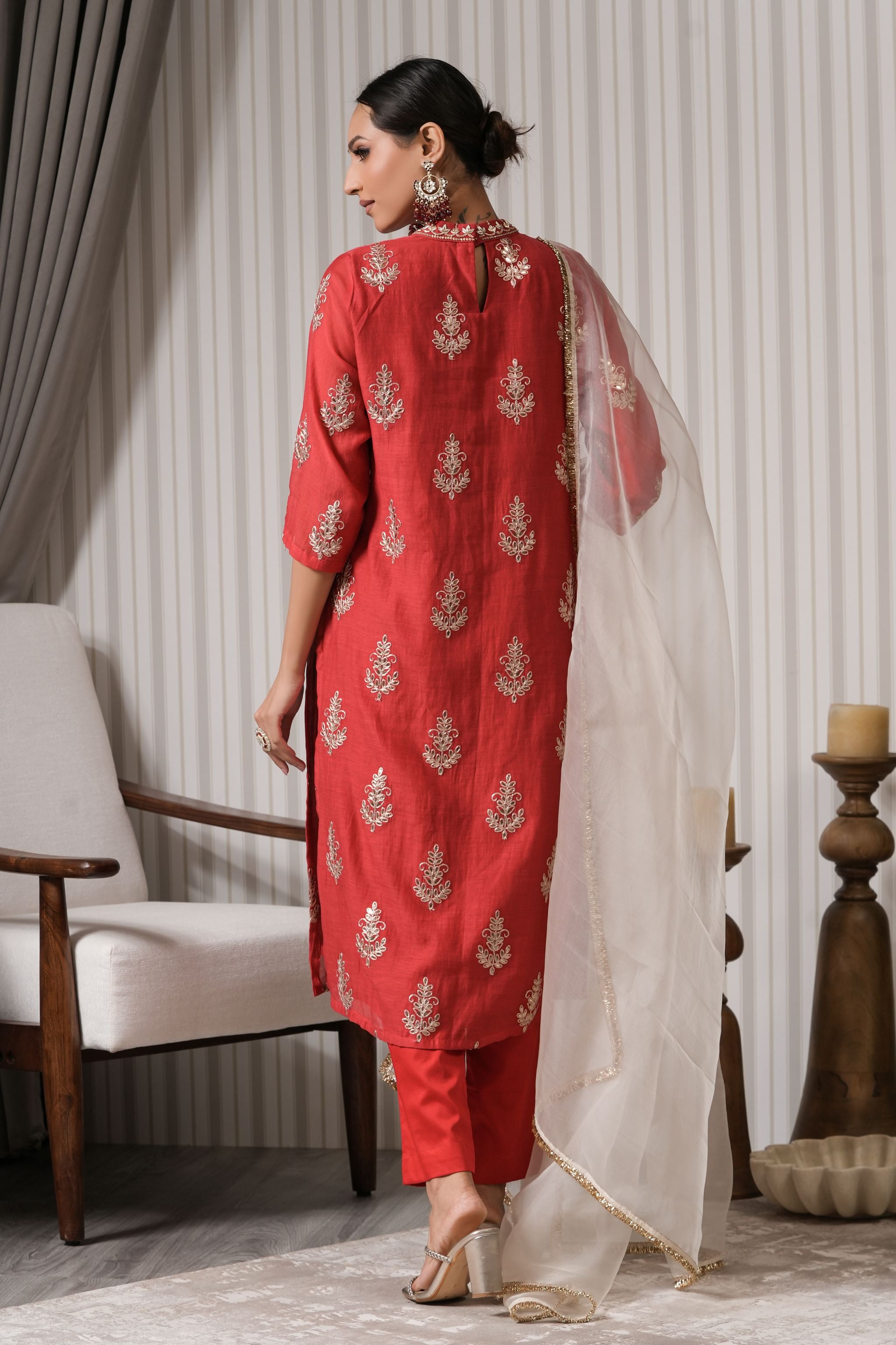 Embroidered Chanderi Straight Kurti Suit Set - Red