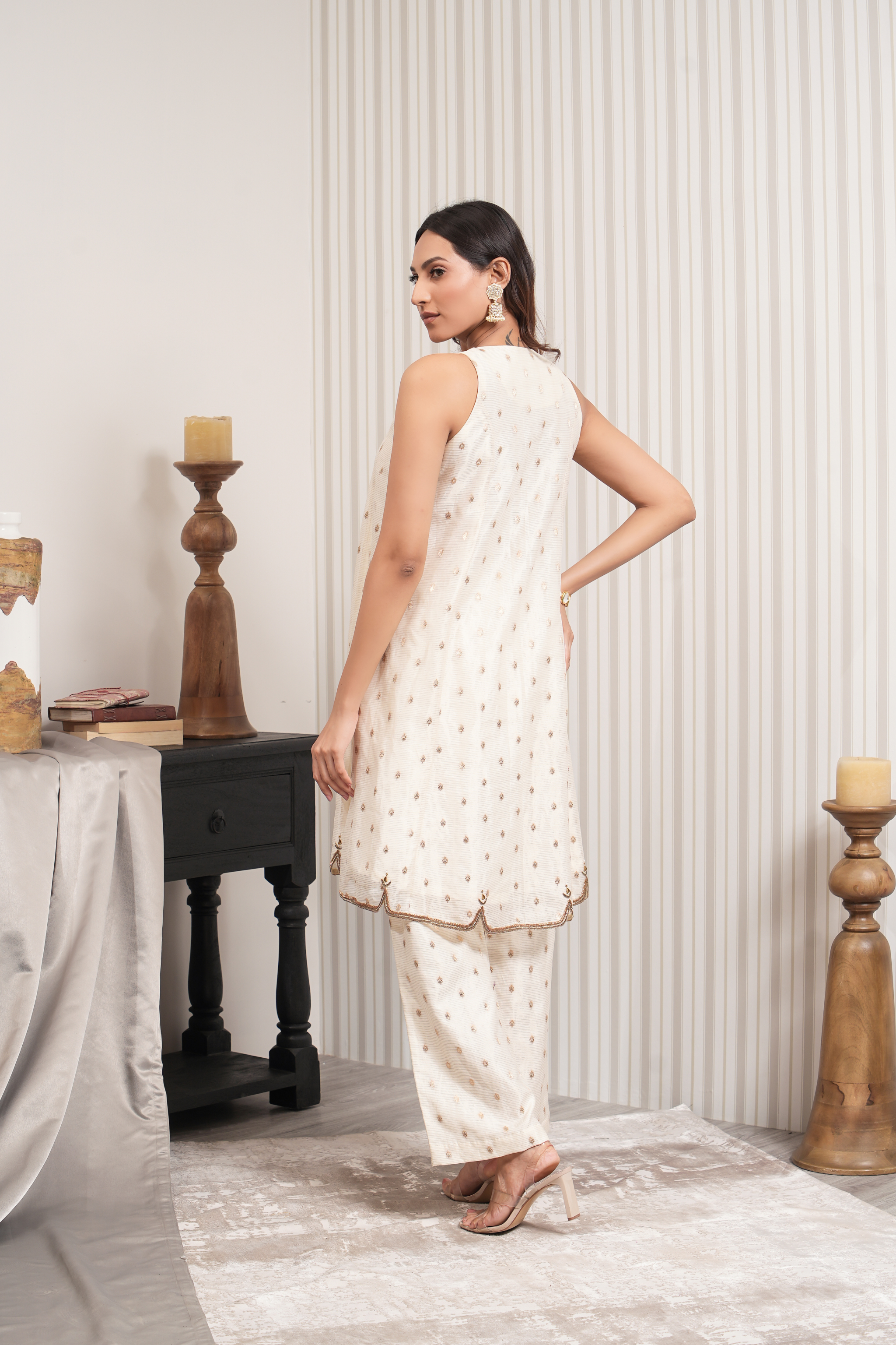 Handcrafted Pure Chanderi Booti A-line Kurta Set - Off White